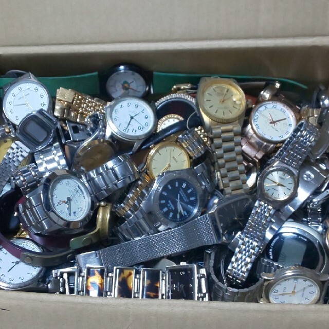 CASIO - 腕時計 まとめ売り 120本以上 ジャンクの通販 by ともも's ...