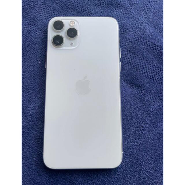 Apple(アップル)のiPhone11 pro 512GB simフリー シルバー スマホ/家電/カメラのスマートフォン/携帯電話(スマートフォン本体)の商品写真