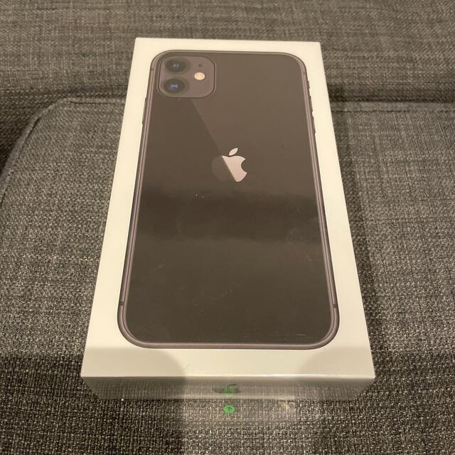 iPhone(アイフォーン)のiPhone11 64 黒　新品未開封品　SIMフリー スマホ/家電/カメラのスマートフォン/携帯電話(スマートフォン本体)の商品写真