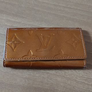 ルイヴィトン(LOUIS VUITTON)のルイヴィトン4連キーケース(キーケース)