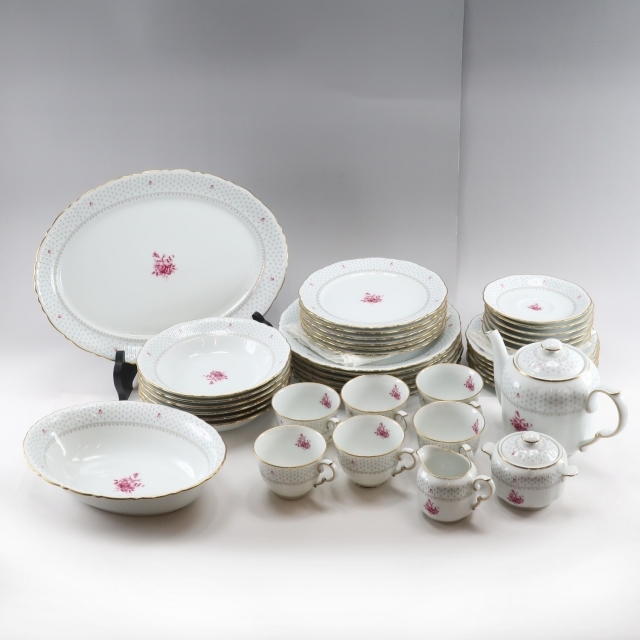ノリタケ 6人分食器セット 計41点 ティーセット&プレートセット ノリタケ 6人分食器セット 計41点 ティーセット&プレートセット