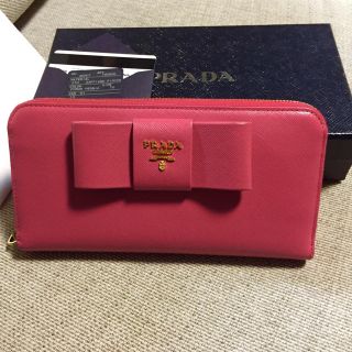 プラダ(PRADA)のPRADA サフィアーノ♡ピンク長財布(財布)