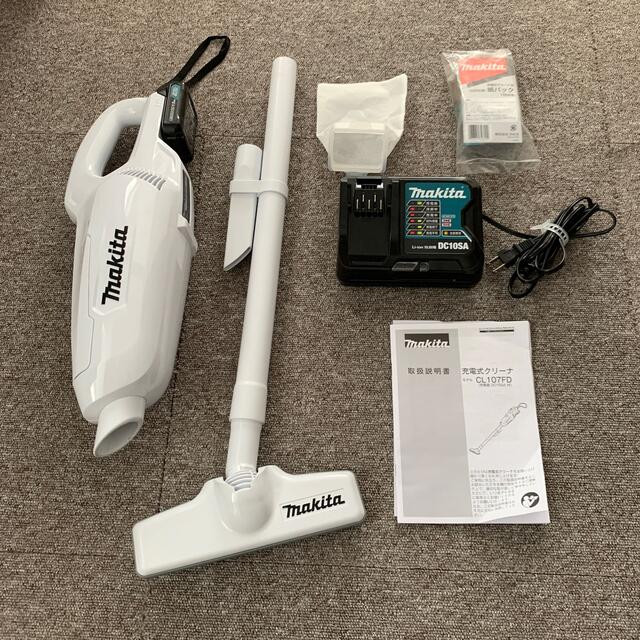 makita CL107FD 充電式クリーナ（バッテリLi-ion付き）