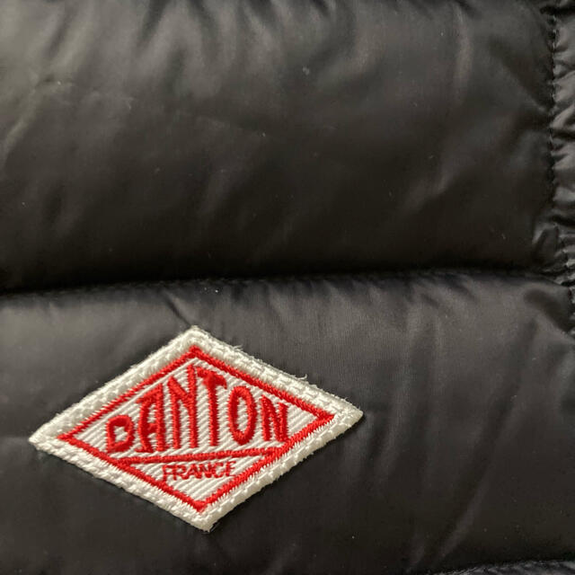 DANTON(ダントン)のDANTON  ダントン ダウンベスト 34 黒 レディースのジャケット/アウター(ダウンベスト)の商品写真