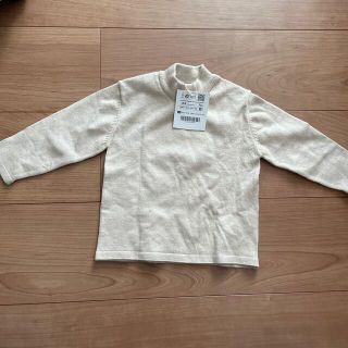 ザラキッズ(ZARA KIDS)のZARA ベビートップス　6-9m 74cm(ニット/セーター)