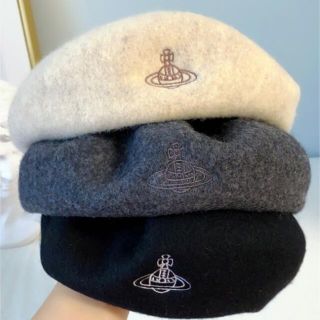 ヴィヴィアン(Vivienne Westwood) ベージュ ベレー帽/ハンチング