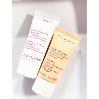 クラランス(CLARINS)の新品未使用品　クラランス 洗顔　クレンジングフォーム　２本セット(洗顔料)