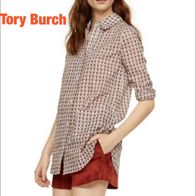 Tory Burch(トリーバーチ)の最終値下げ【新品】Tory Burchトリーバーチ総柄ブラウスサイズ4 レディースのトップス(シャツ/ブラウス(長袖/七分))の商品写真