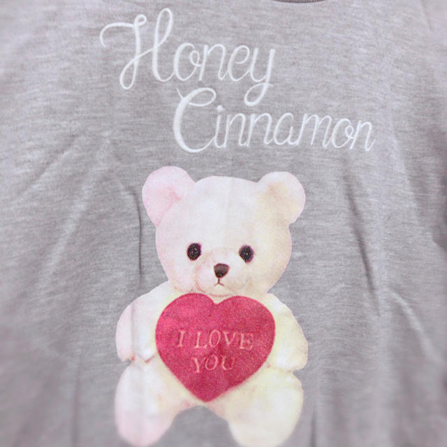 Honey Cinnamon(ハニーシナモン)の佐野ひなこ着用♡HoneyCinnamon🐻ワンピース レディースのワンピース(ミニワンピース)の商品写真