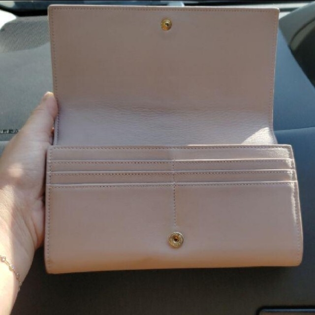 最終値下げ イヴ・サンローラン 長財布 - 財布