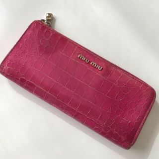 ミュウミュウ(miumiu)のmiu miu長財布(長財布)