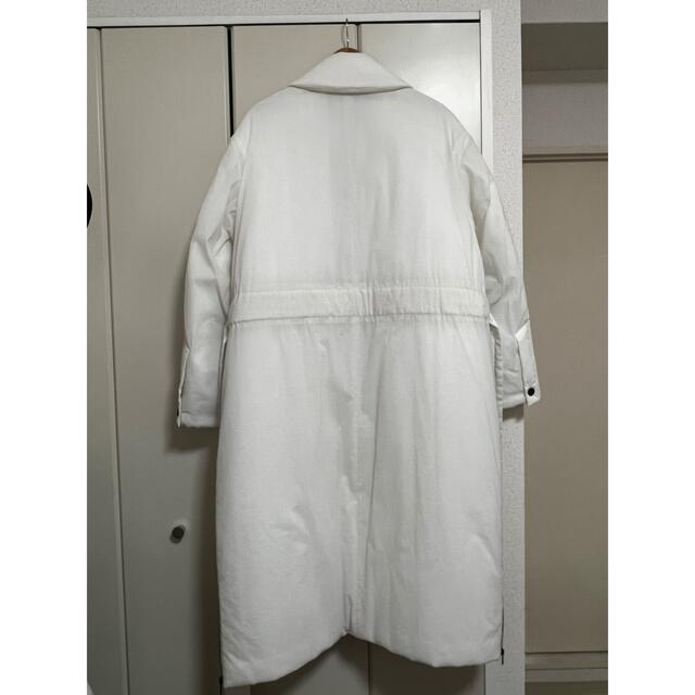 Maison Martin Margiela(マルタンマルジェラ)の【超セール】【th products】Long Padded Coat ホワイト メンズのジャケット/アウター(ステンカラーコート)の商品写真