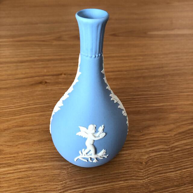 WEDGWOOD(ウェッジウッド)のウェッジウッド　ジャスパー　花瓶　一輪挿し インテリア/住まい/日用品のインテリア小物(花瓶)の商品写真