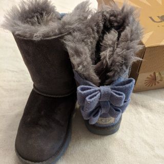 かせていま】 UGG - omiki様専用 新宿伊勢丹UGGにて購入 UGG キッズ の