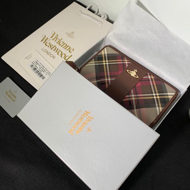 Vivienne Westwood(ヴィヴィアンウエストウッド)のヴィヴィアンウエストウッド 長財布 新品未使用 送料無料 箱付き レディースのファッション小物(財布)の商品写真