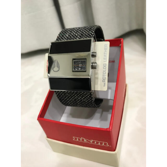 美品 NIXON ニクソン 腕時計 ウォッチ ロトログ ブラックツイード 送料込