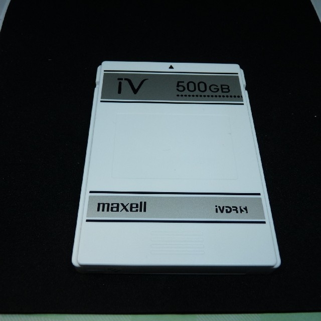 maxell(マクセル)の２本 [ほぼ新品] マクセル iVDR-S 500GB カートリッジHDD スマホ/家電/カメラのテレビ/映像機器(その他)の商品写真