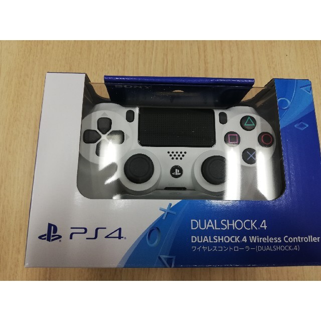 SONY(ソニー)の【新品未使用】PS4ワイヤレスコントローラーDUALSHOCK4　グレイシャーホ エンタメ/ホビーのゲームソフト/ゲーム機本体(その他)の商品写真