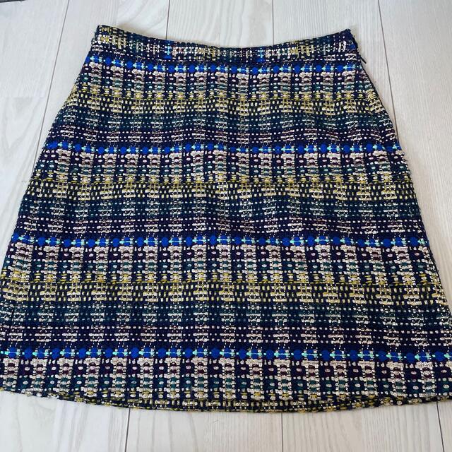 TOMORROWLAND(トゥモローランド)のTOMORROWLAND レディースのスカート(ひざ丈スカート)の商品写真