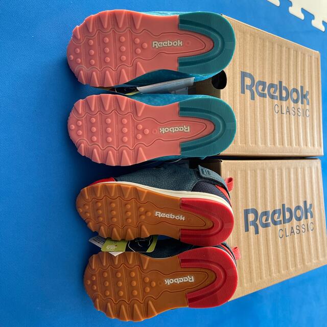 Reebok(リーボック)のリーボック　子供　靴　新品　未使用 キッズ/ベビー/マタニティのキッズ靴/シューズ(15cm~)(スニーカー)の商品写真