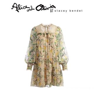 アリスアンドオリビア(Alice+Olivia)の❤️ ★Alice olive人気新作新品　イエロー花柄ワンピース　綺麗オシャレ(ひざ丈ワンピース)