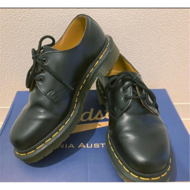 Dr.Martens ドクターマーチン 3ホール　UK4