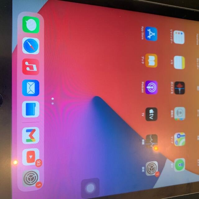 iPad 第五世代　SIMフリー