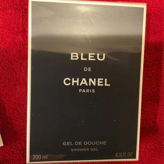 CHANEL(シャネル)の新品未開封　BLEU DE CHANEL SHOWER GEL 200ml コスメ/美容のボディケア(ボディソープ/石鹸)の商品写真