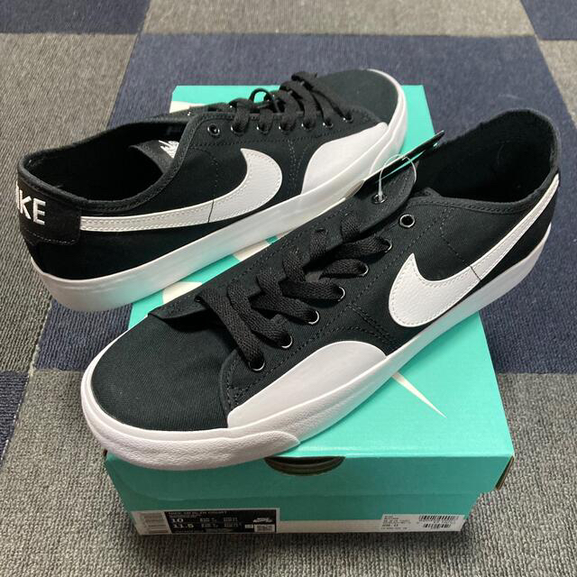 新品NIKE SB BLZR COURT ナイキ 28cm ブレーザーコート 黒