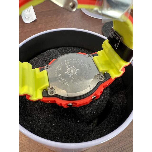 カシオ神戸市消防局 50周年コラボレーションモデ GW-B5600FB-4JR メンズの時計(腕時計(デジタル))の商品写真