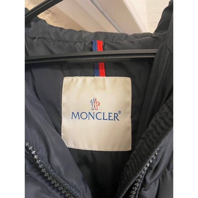 MONCLER(モンクレール)のMONCLER GENEVRIER 0 レディースのジャケット/アウター(ダウンジャケット)の商品写真