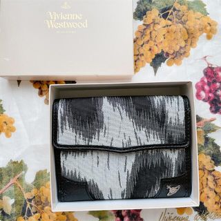 ヴィヴィアンウエストウッド(Vivienne Westwood)の新品未使用　ヴィヴィアン レオパード柄折り財布(財布)