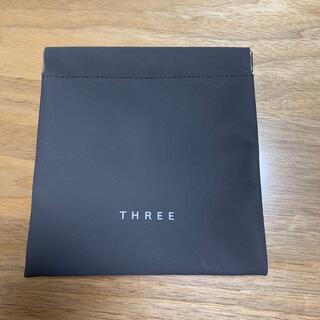 スリー(THREE)のTHREE フラットマルチケース(ポーチ)