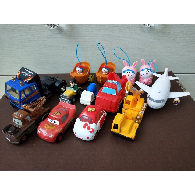 ミニカーのセット エンタメ/ホビーのおもちゃ/ぬいぐるみ(ミニカー)の商品写真