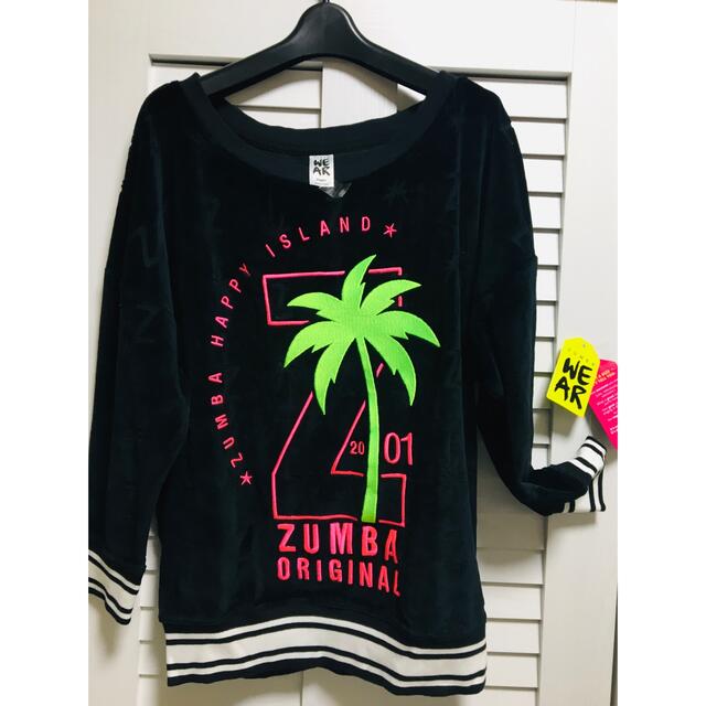 Zumba(ズンバ)の専用です☆ZUMBAトップス新品⭐︎ レディースのトップス(Tシャツ(長袖/七分))の商品写真