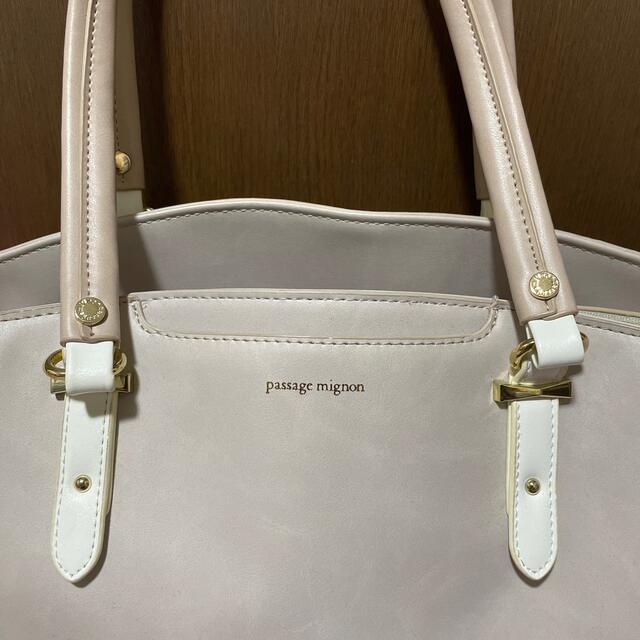 passage mignon(パサージュミニョン)のpassage mignon バッグ　ピンク色 レディースのバッグ(ショルダーバッグ)の商品写真