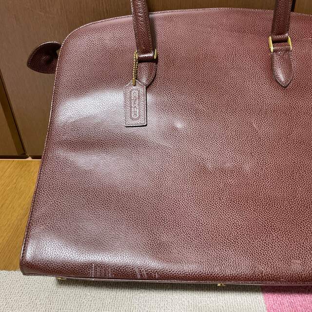 COACH(コーチ)のCOACH バッグ　ワインレッド色 レディースのバッグ(ショルダーバッグ)の商品写真