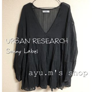 アーバンリサーチ(URBAN RESEARCH)のアーバンリサーチサニーレーベル Vネック シャツ ブラック(シャツ/ブラウス(長袖/七分))