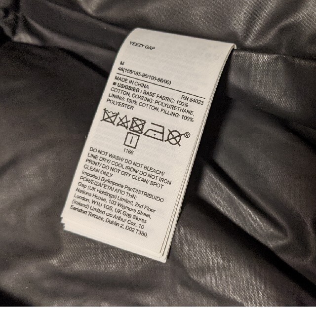 yeezy gap round jacket black M-tops.edu.ng