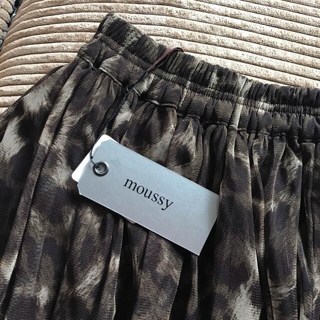 moussy(マウジー)のタグ付未使用美品○マウジー　レオパード柄スカート レディースのスカート(ひざ丈スカート)の商品写真