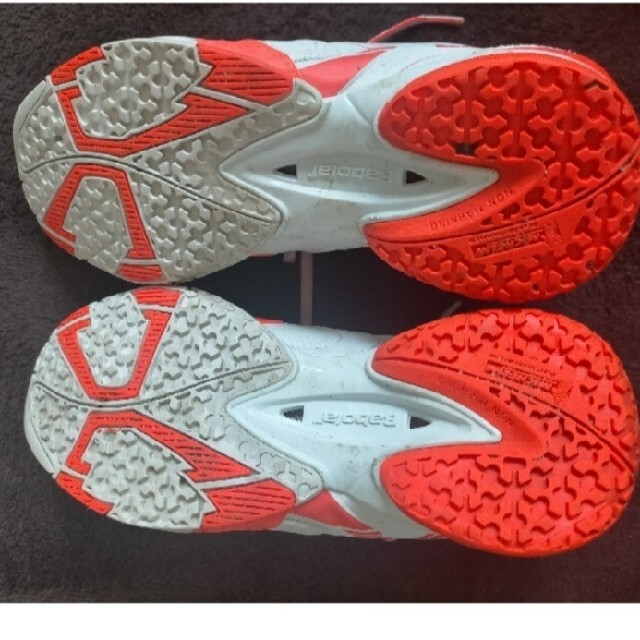 Babolat(バボラ)のkim様専Ortholite Comfort foam insoles 23cm レディースの靴/シューズ(スニーカー)の商品写真