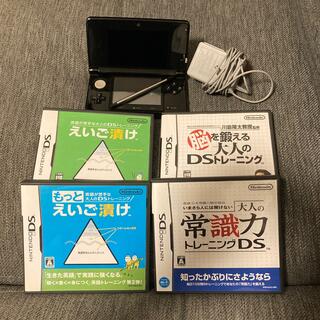 ニンテンドー3DS(ニンテンドー3DS)のNintendo 3DS ブラック　ソフト4本付き(携帯用ゲーム機本体)