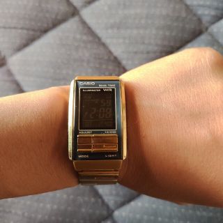 カシオ(CASIO)のCASIO 腕時計　ゴールド(腕時計)