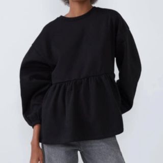 ザラ(ZARA)のしま様専用　ペプラムスウェット　フリルトレーナー　ZARA(トレーナー/スウェット)