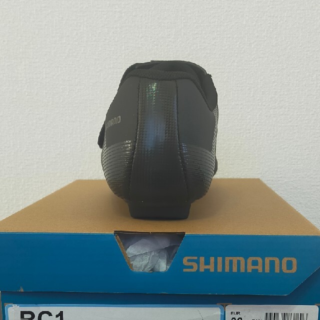 SHIMANO(シマノ)の最終価格！　新品　シマノ　RC1  サイクリングシューズ 　SPD-SL　38 スポーツ/アウトドアの自転車(ウエア)の商品写真