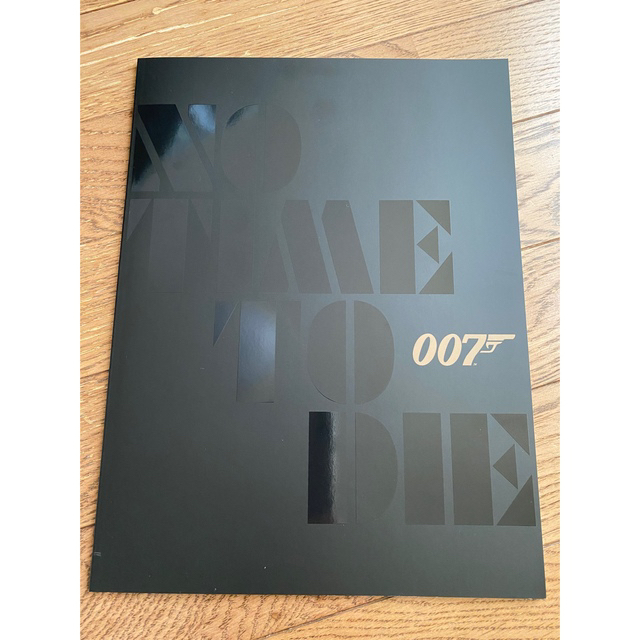 007 ダニエルクレイグ　映画パンフレット エンタメ/ホビーの雑誌(専門誌)の商品写真