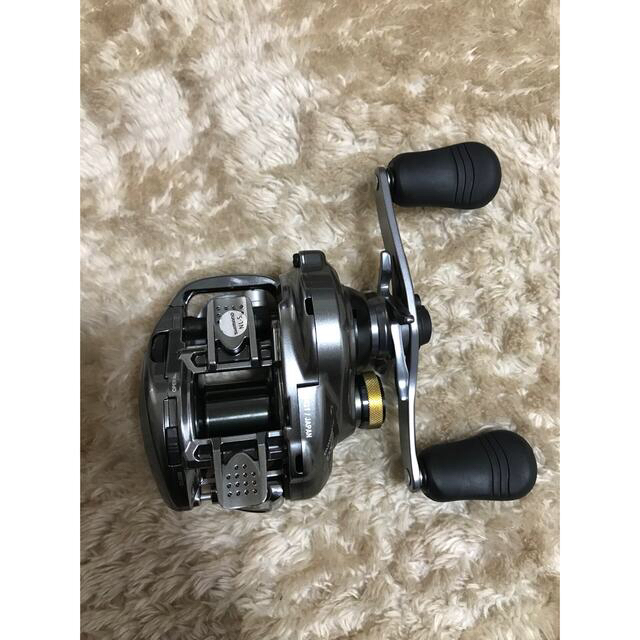 SHIMANO(シマノ)の15メタニウムDC XG LEFT スポーツ/アウトドアのフィッシング(リール)の商品写真