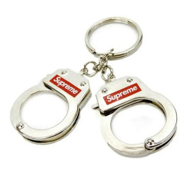 Supreme handcuffs keychain  手錠 キーホルダー