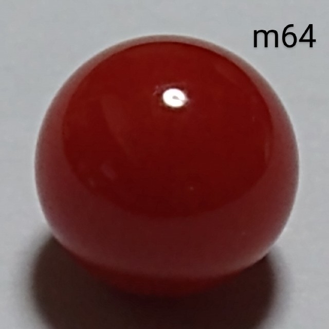 m64 赤珊瑚 煌珊瑚 片穴 球 8.5 mm 4.35 ct 0.87 g レディースのアクセサリー(リング(指輪))の商品写真