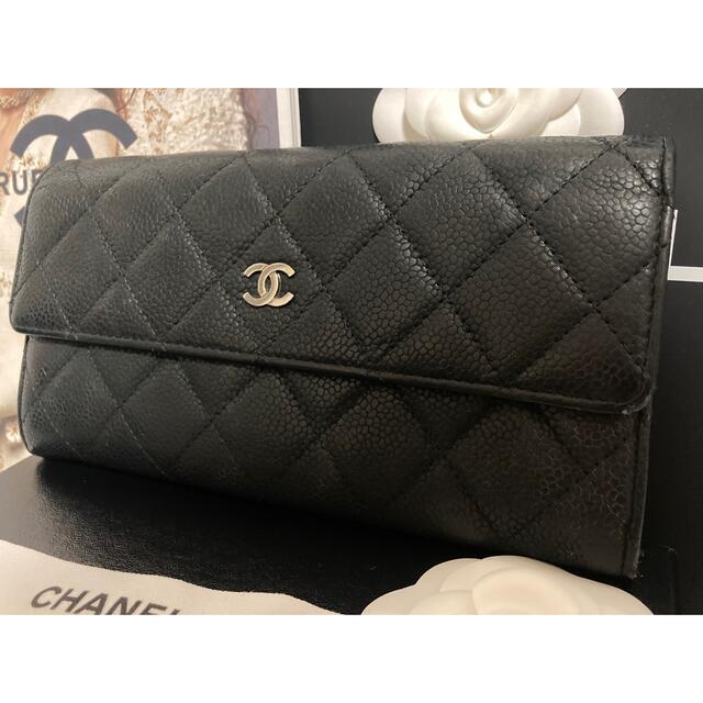 CHANEL  マトラッセ キャビアスキン 長財布